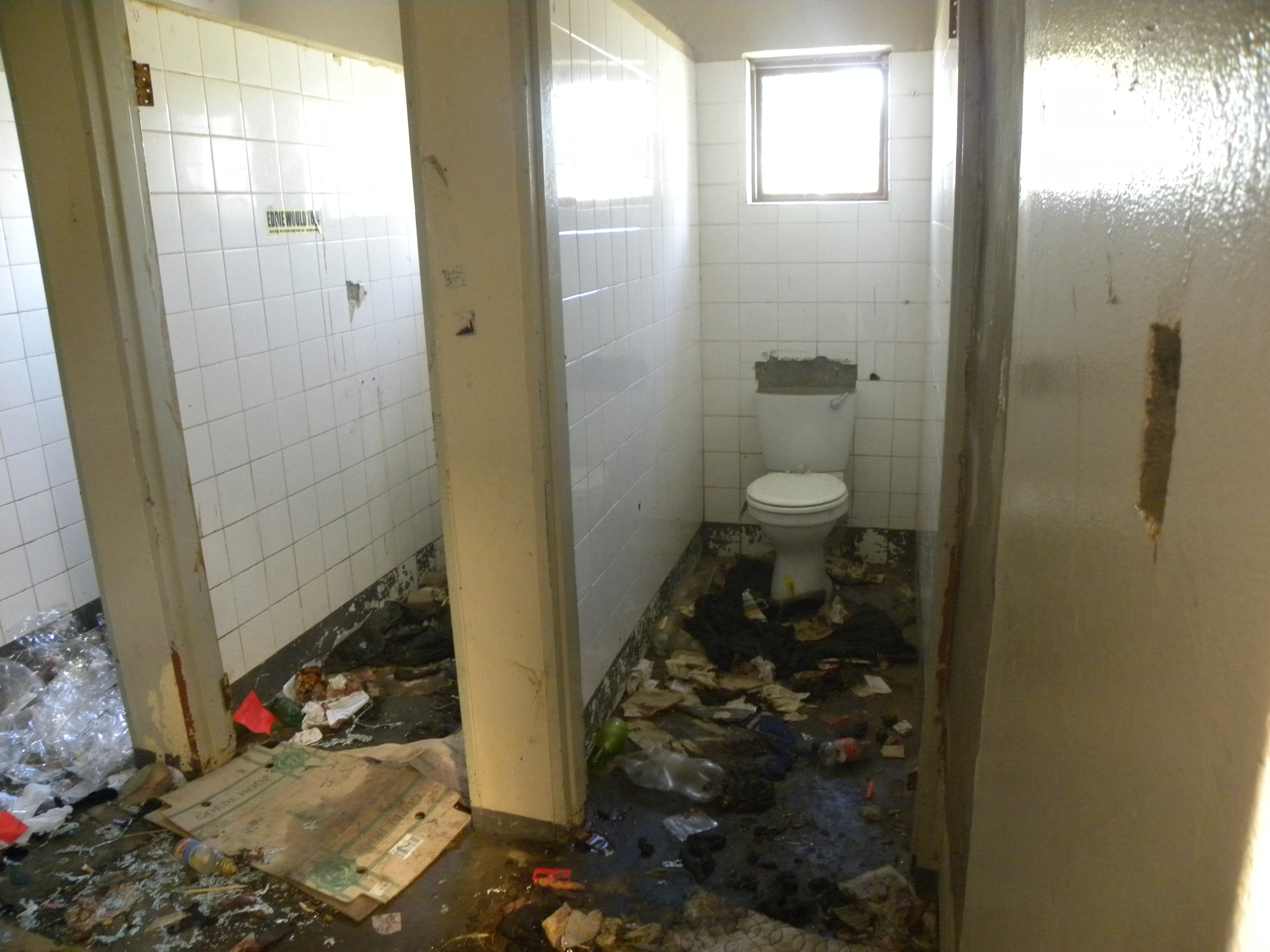 toilet near by me